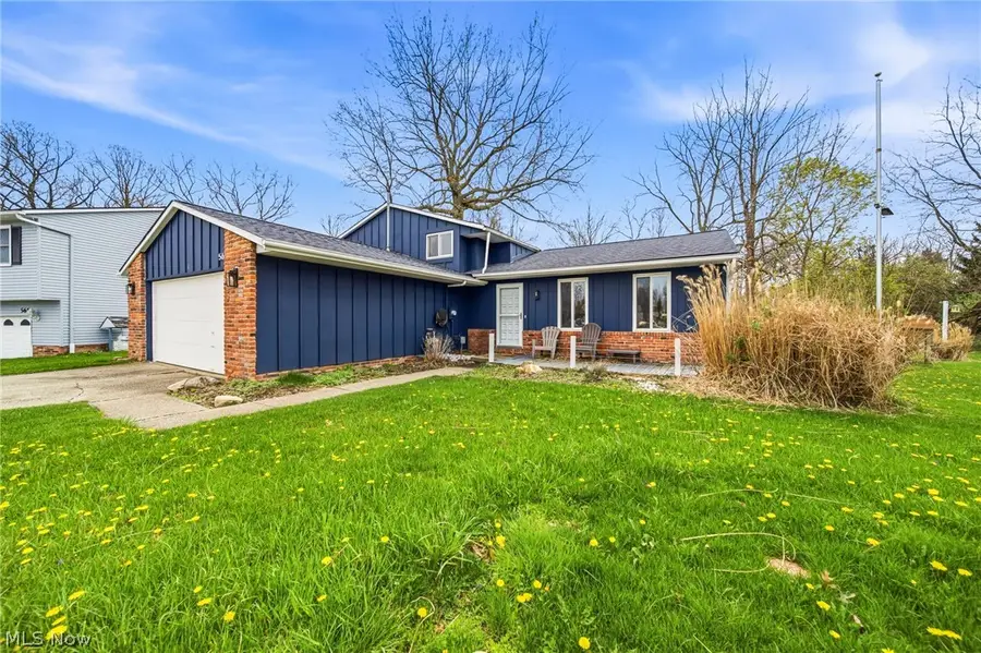 562 Vesely Court, Eastlake, OH 44095 - #2