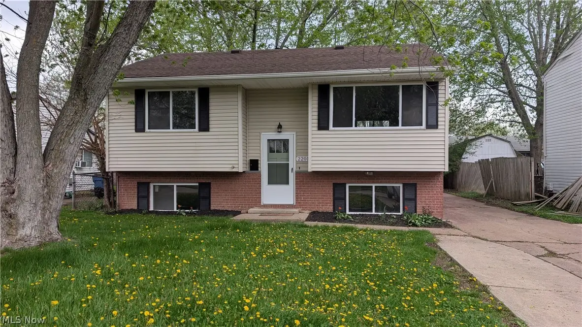 2201 Randall Street, Lorain, OH 44052 - #1
