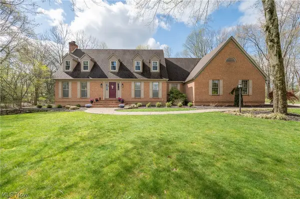 4306 Janell Court, Canfield, OH 44406