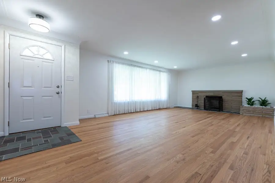 1872 Bremerton Road, Lyndhurst, OH 44124 - #2