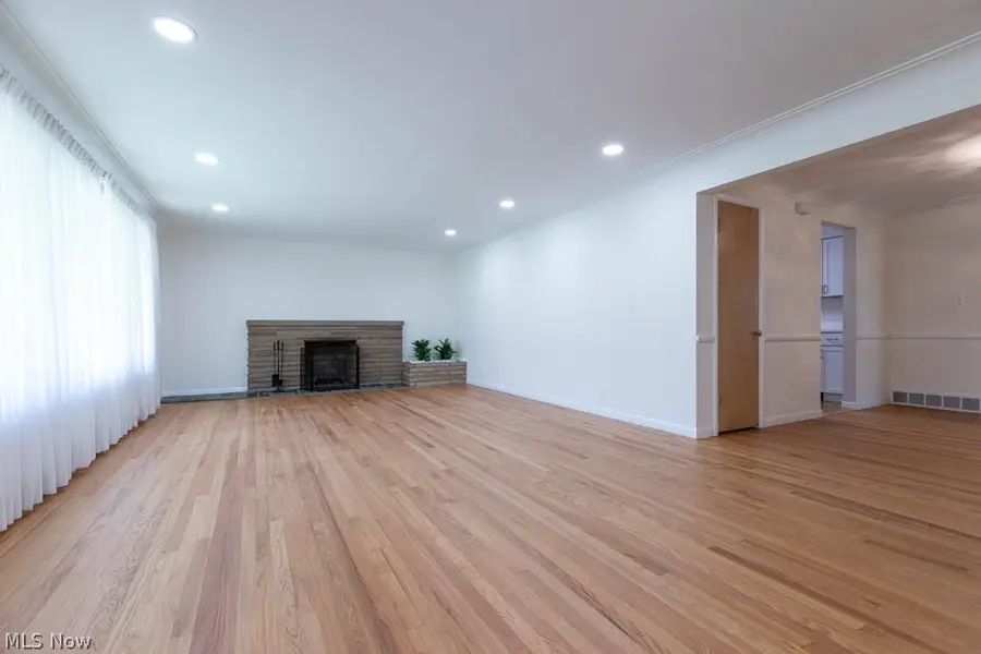 1872 Bremerton Road, Lyndhurst, OH 44124 - #3