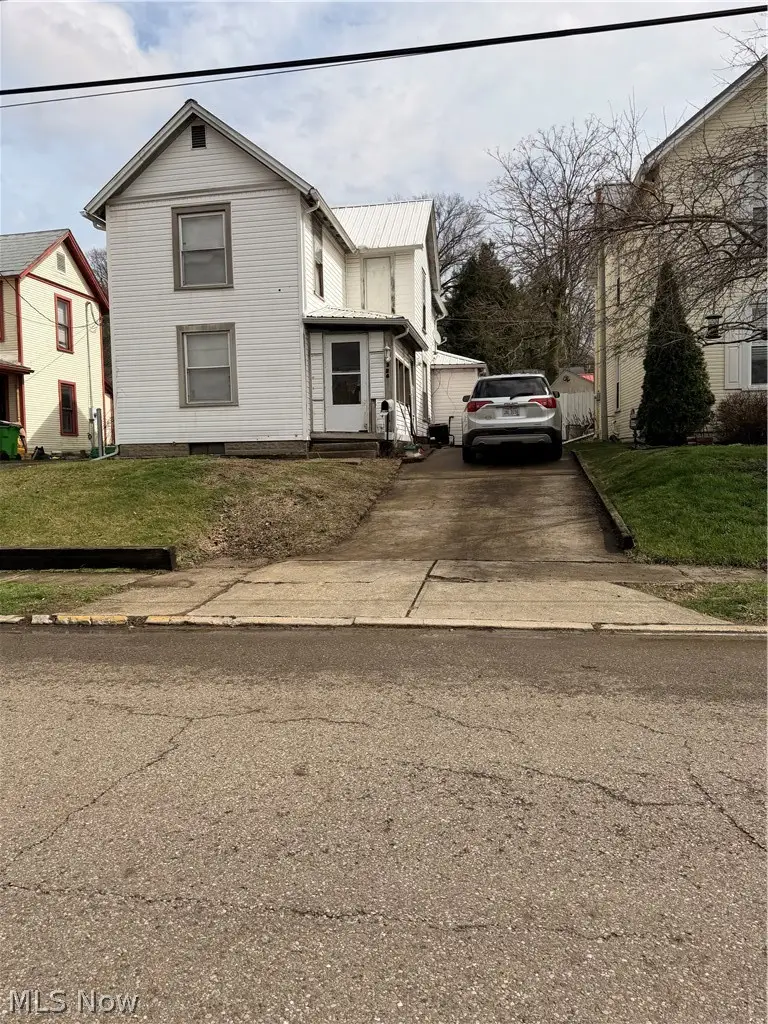 326 N 15th Street, Coshocton, OH 43812 - #1
