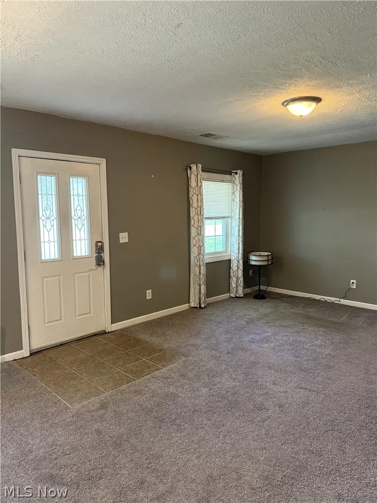 880 E Caston Road, Uniontown, OH 44685 - #2