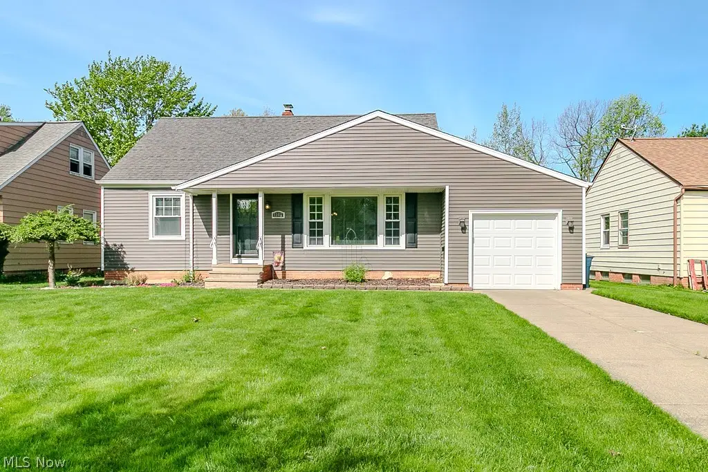 1342 Beaconfield Road, Lyndhurst, OH 44124 - #1