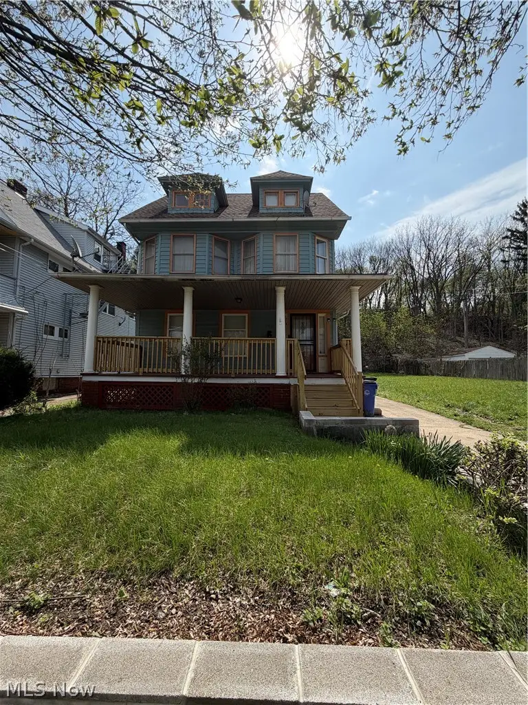 16812 Endora Road, Cleveland, OH 44112 - #2