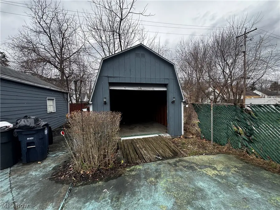 870 Frederick Boulevard, Akron, OH 44320 - #3