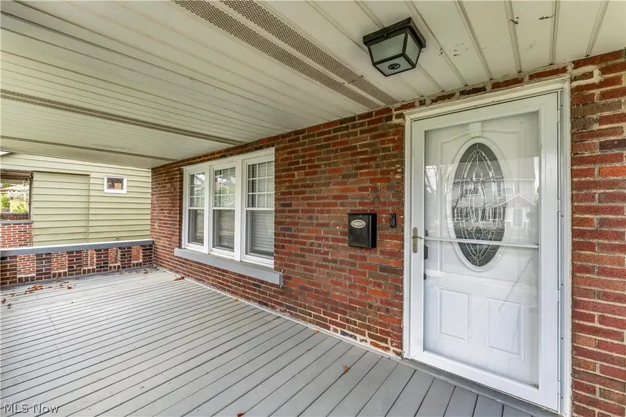 3562 Cedarbrook Road, University Heights, OH 44118 - #2