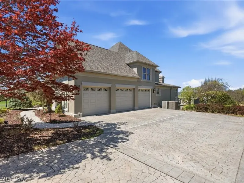 31 Wyndmere, Vienna, WV 26105 - #3