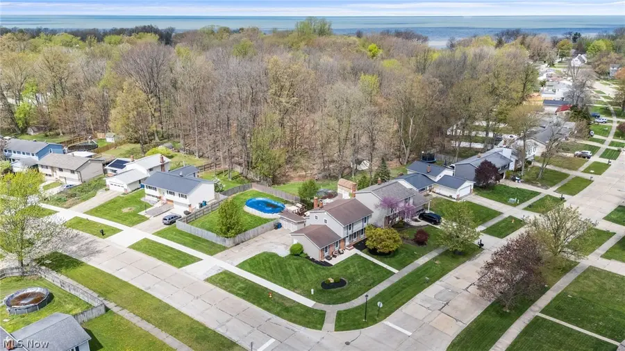 5660 Marine Parkway, Mentor On The Lake, OH 44060 - #3