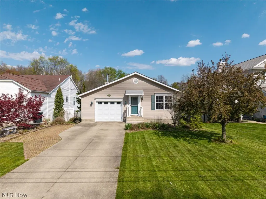 249 Waverly Avenue, Wadsworth, OH 44281 - #1