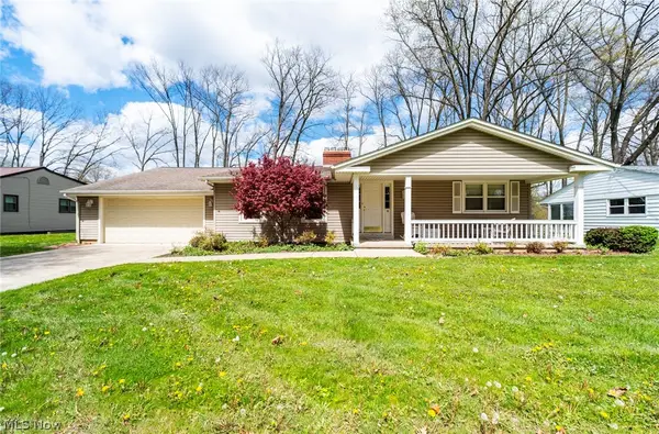 122 Garwood Drive, Canfield, OH 44406