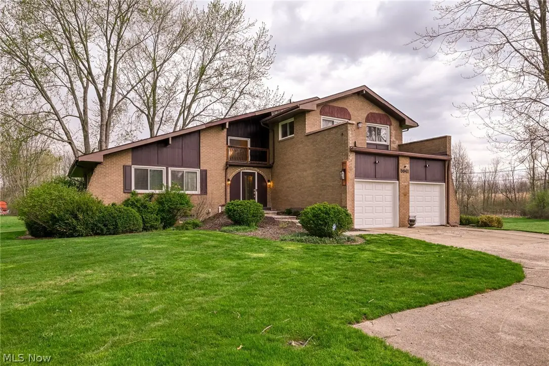 5941 Stow Road, Hudson, OH 44236 - #1