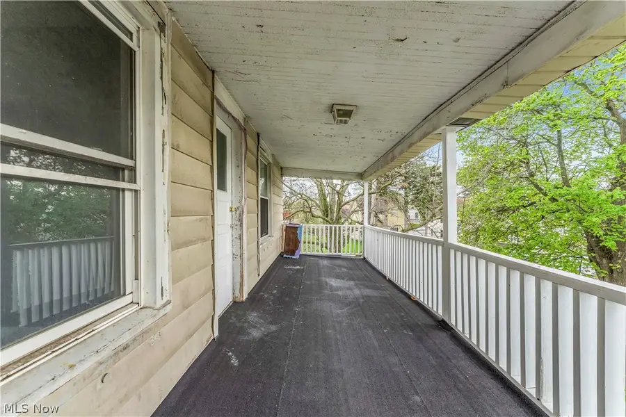 4265 W 36th Street, Cleveland, OH 44109 - #3