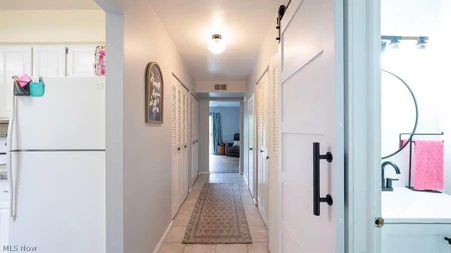 369 Quarry Lane #A, Warren, OH 44483 - #3