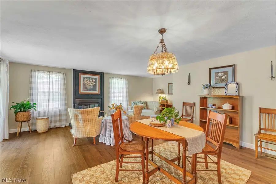 17 Trolleyview Lane, Olmsted, OH 44138 - #3