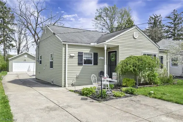 5627 Burns Road, North Olmsted, OH 44070