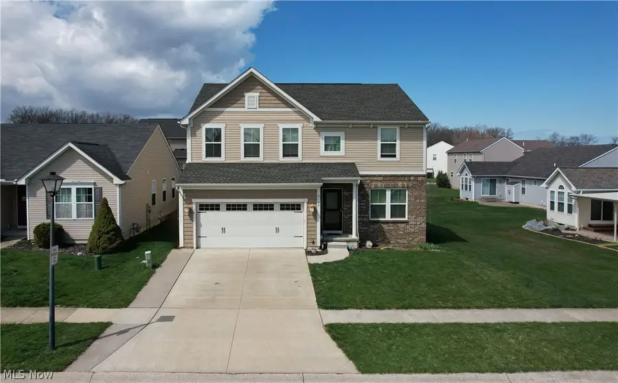 6138 E Meadow Farm Lane, Lorain, OH 44053 - #2