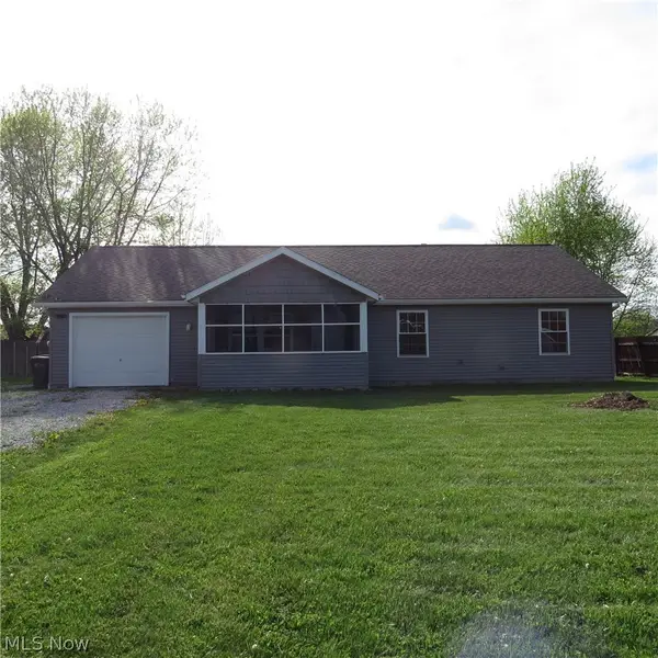 1487 Hillcrest Drive, Atwater, OH 44201