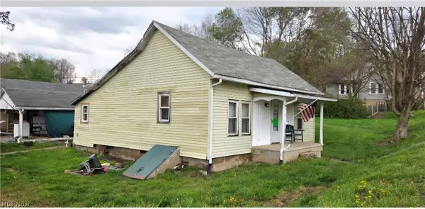 15711 Main Se Street, Brownsville, OH 43721