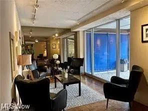 11850 Edgewater Drive #723, Lakewood, OH 44107 - #2