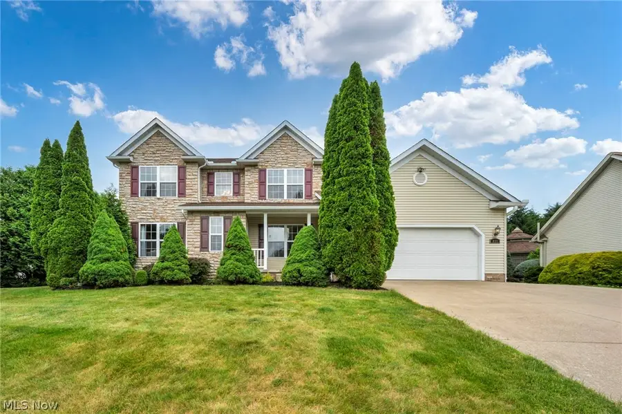 690 River Bend Boulevard, Kent, OH 44240 - #2