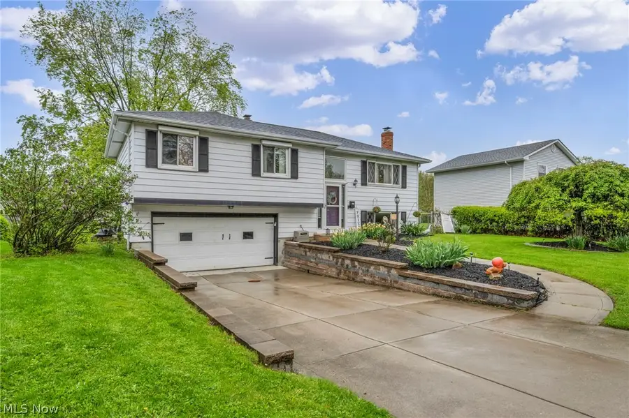 36729 Lakehurst Drive, Eastlake, OH 44095 - #3