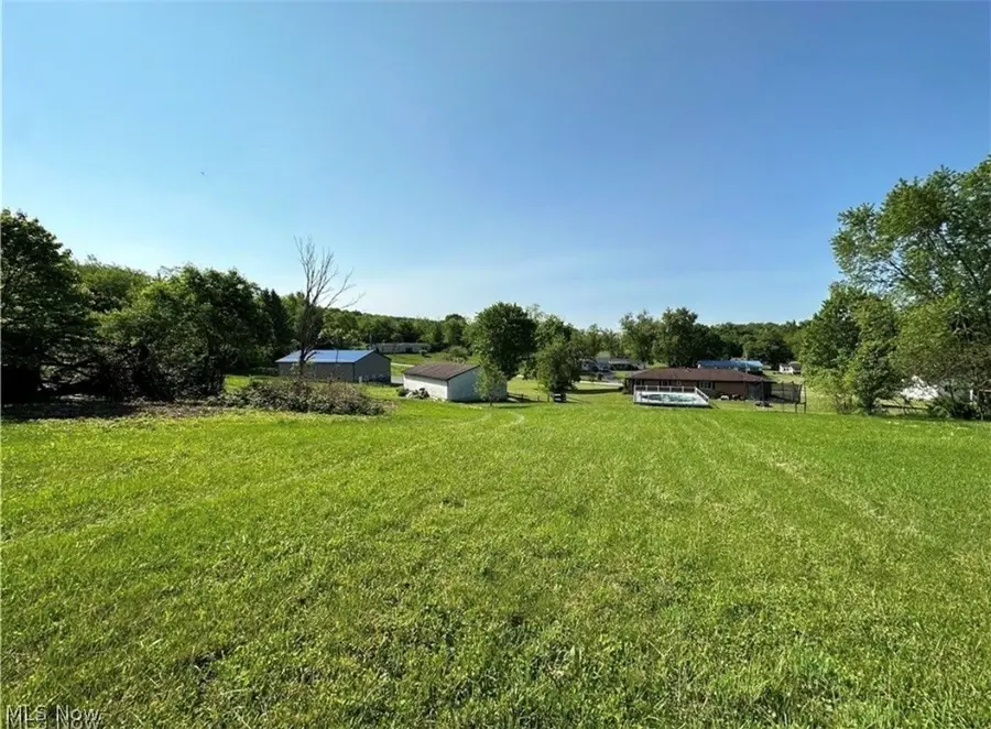 47110 Mcdonald Street, East Liverpool, OH 43920 - #3