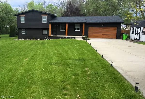 3525 Balsamwood Nw Boulevard, Uniontown, OH 44685