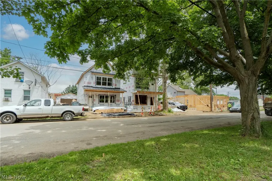 W 30th Street, Cleveland, OH 44113 - #3