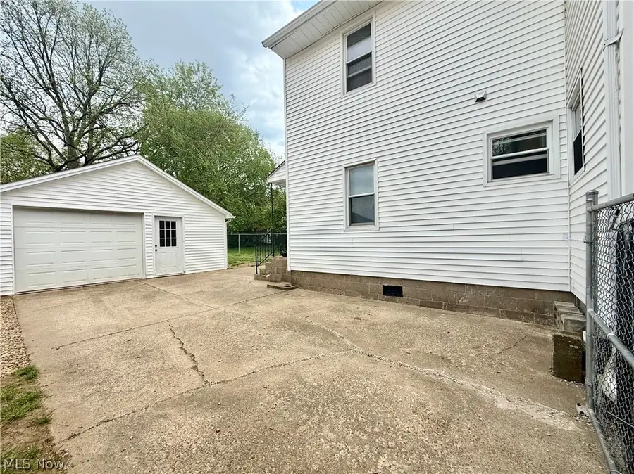 1605 24th Street, Parkersburg, WV 26101 - #3