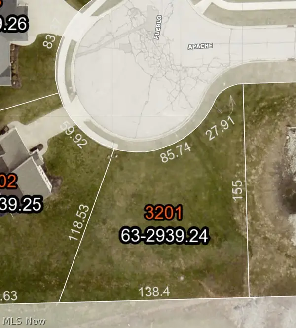 35 Apache Trail, Rittman, OH 44270