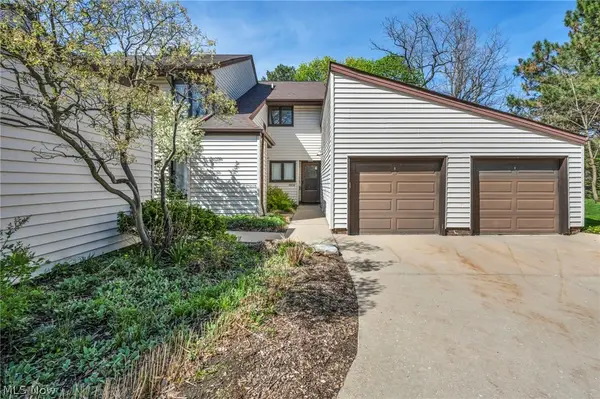 3432 Mayfield Road, Cleveland Heights, OH 44118