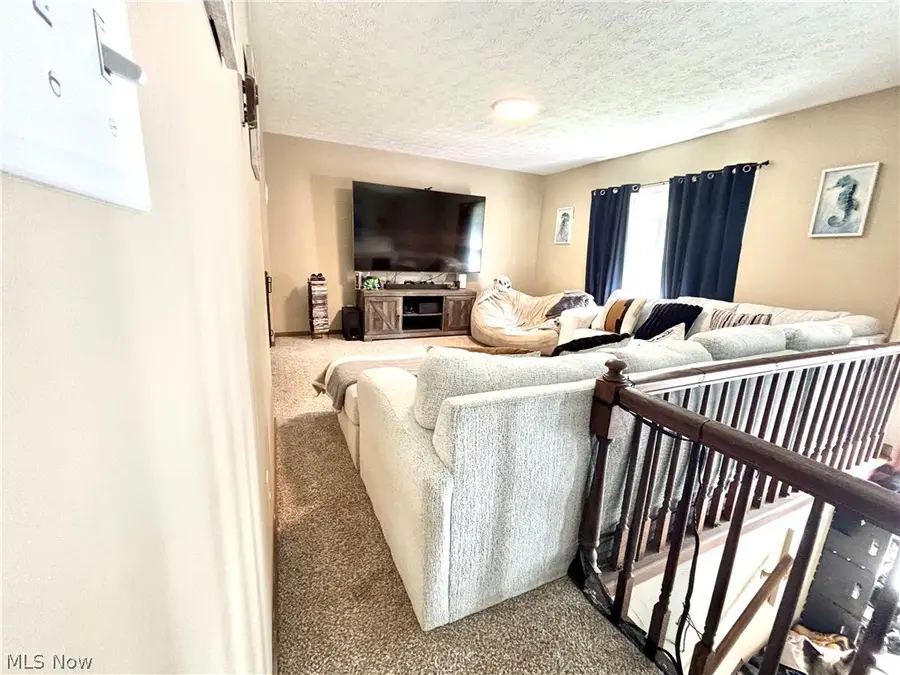 1392 Homestead Drive, East Liverpool, OH 43920 - #2