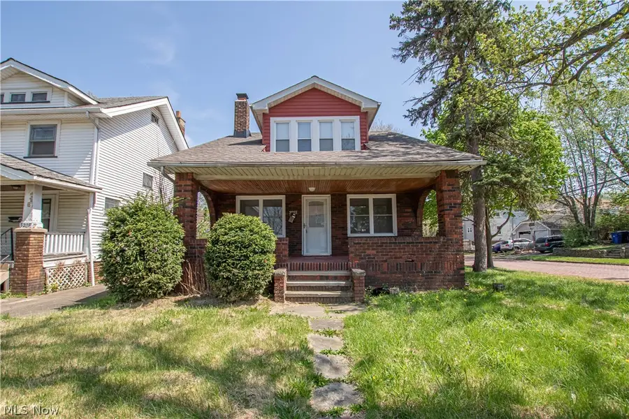 3211 W 116th Street, Cleveland, OH 44111 - #2