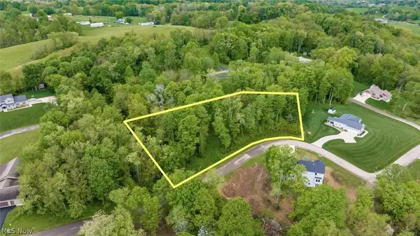 3075 Corbin Drive, Zanesville, OH 43701