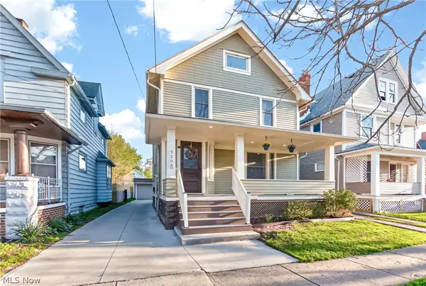 3205 Mapledale Avenue, Cleveland, OH 44109