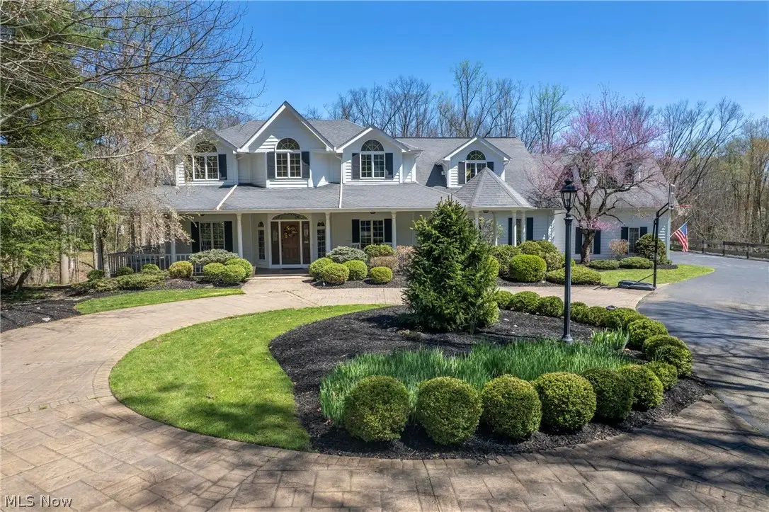 8481 Timber Trail, Brecksville, OH 44141 - #1