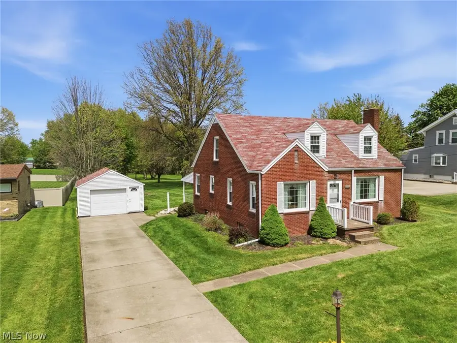 8885 Louisville Street, Louisville, OH 44641 - #2