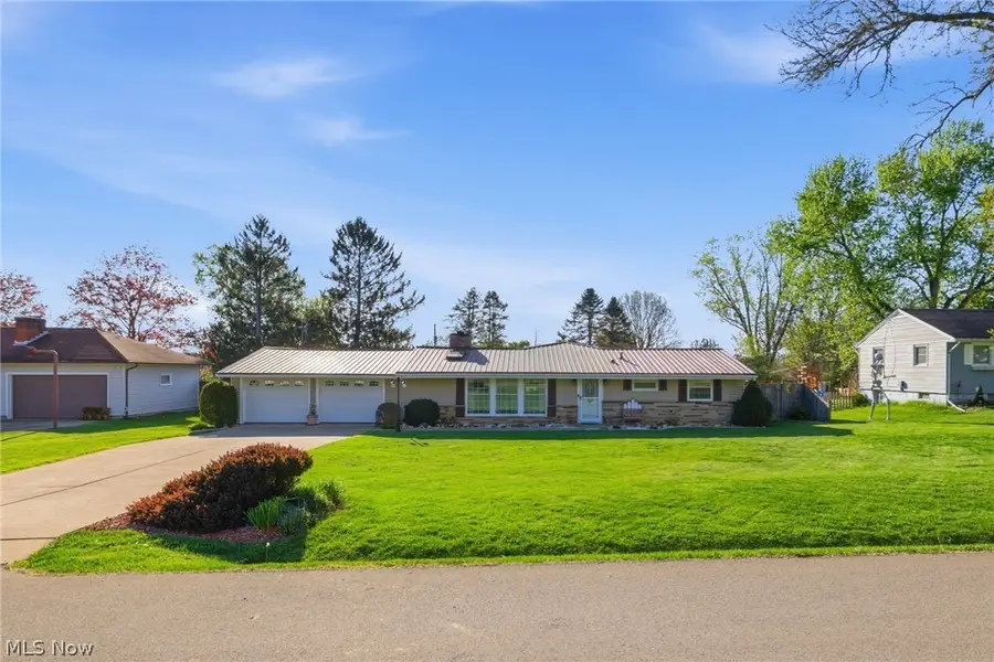 2752 Hillcrest Drive, Mansfield, OH 44904 - #3