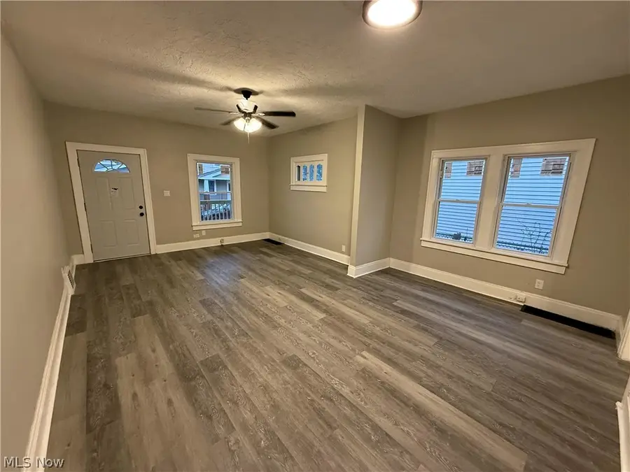 4123 Clybourne Avenue, Cleveland, OH 44109 - #2
