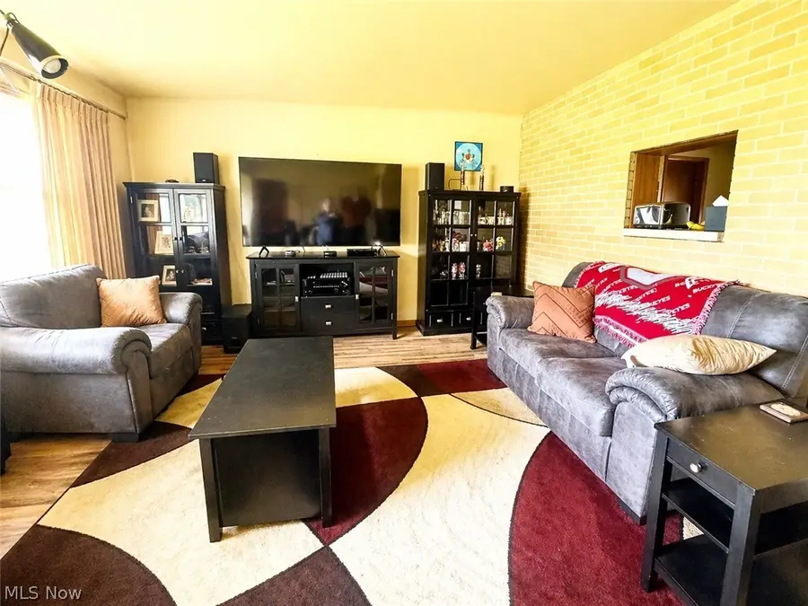 3262 Royalton Road, North Royalton, OH 44133 - #2