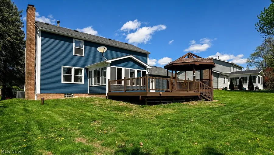 1800 Spotswood Nw Street, Uniontown, OH 44685 - #3