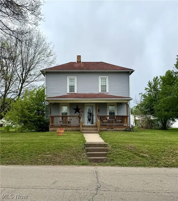 112 Fairview Street, West Lafayette, OH 43845