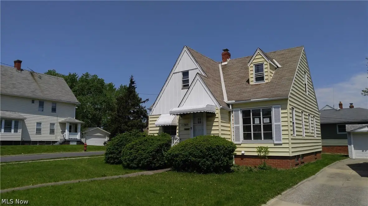 11303 Mccracken Road, Garfield Heights, OH 44125 - #1
