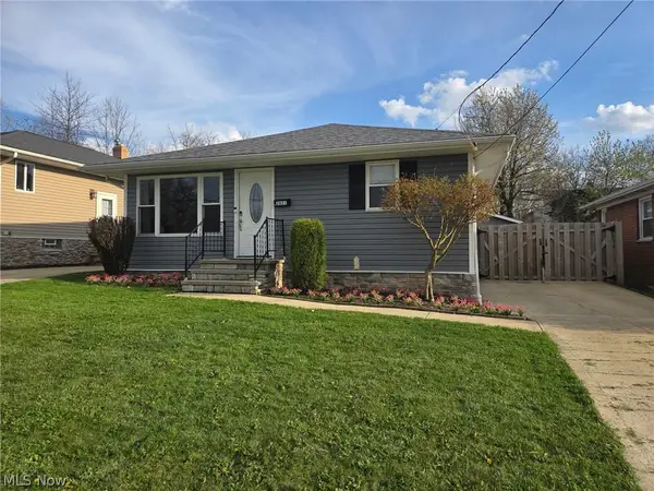 2821 Wales Avenue, Parma, OH 44134