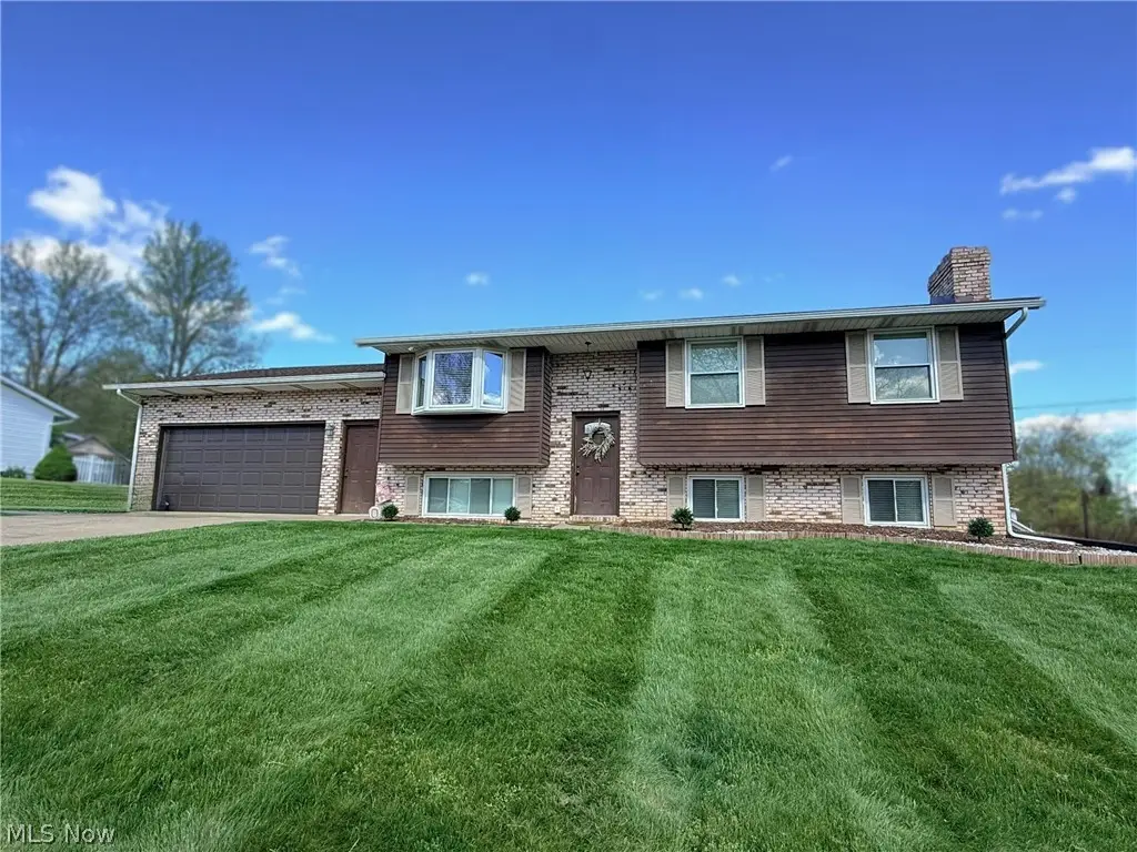 917 3rd Ne Street, New Philadelphia, OH 44663 - #1