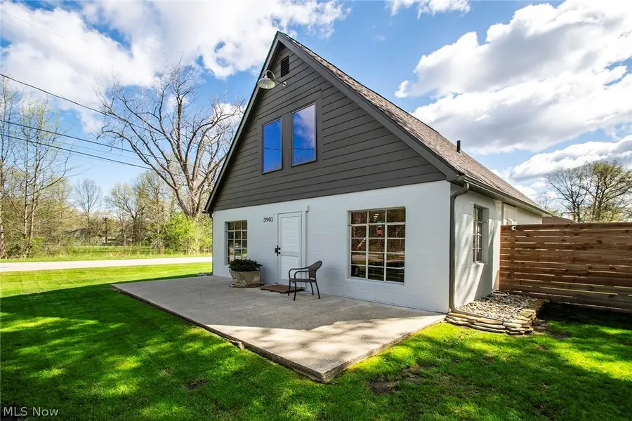 3901 Dale Avenue, Lorain, OH 44055 - #3