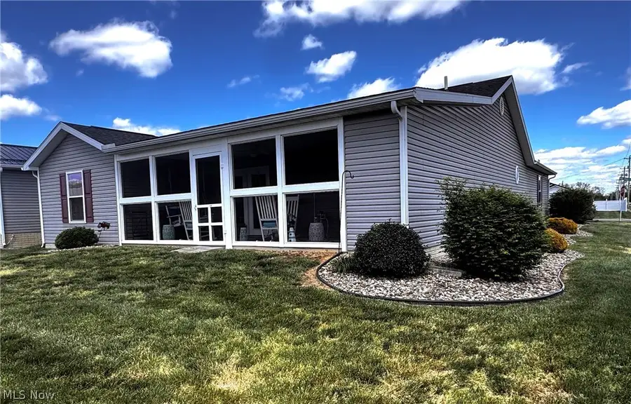 703 Oak Tree Lane, Belpre, OH 45714 - #3