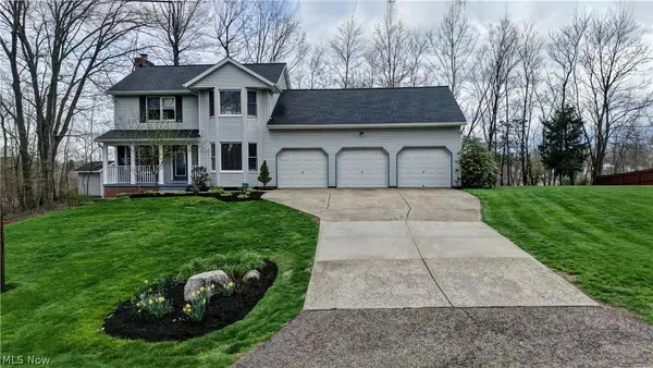 717 Pine Hills Sw Drive, Massillon, OH 44646