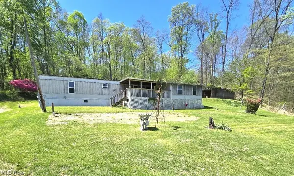 2361 Carpenter Run Road, Waverly, WV 26184